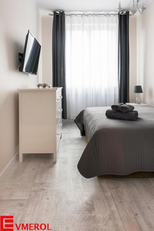 Evmerol Apartment Wrocław Buitenkant foto